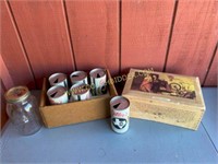 Vintage Gilley's beer cans