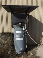 AIR COMPRESSOR WITH ROOF ATTACHMENT