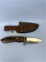 Walnut Handle Hunting Knife With Sheath