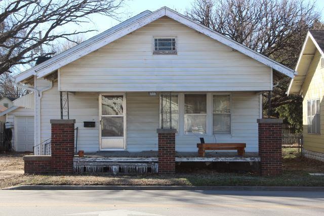 4 HOUSES IN WELLINGTON, KS