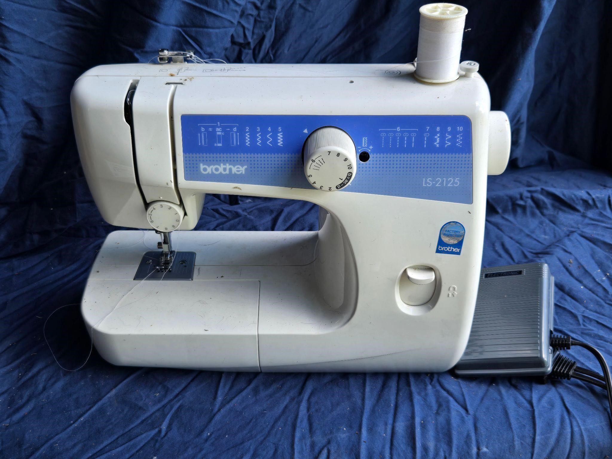 Brother LS - 2125 Sewing Machine with Box