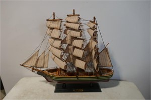 Model Cutty 1869 Sailing Ship 21"Wx18"T
