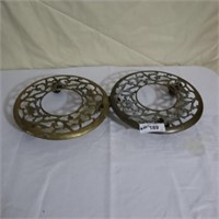 2 Metal Flower Pot Holders