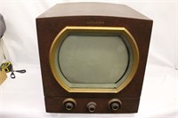 Vintage 1940's Art Deco Hallicrafters Television