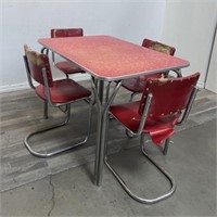 Retro dining set table 42”l x 30”w x 30”h chairs