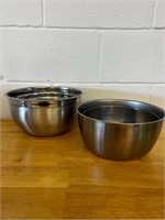 5 mixing bowls