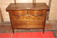 solid wood dresser with 4 drawers on wheels