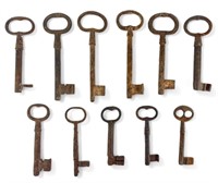 (11) Antique Cast Iron Keys