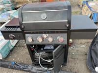 Members mark 4 burner gas grill w/ cover