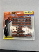 Bic comfort3 hybrid  2- handles 26 cartridges