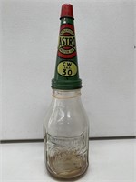 Castrol Wakefield Quart Oil Bottle with Original