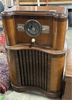 Zenith Floor Model Radio.