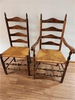 Wood Table (73x36.5x31) and 6 chairs (contents