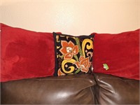 3 PILLOWS - CENTER EMBROIDERED