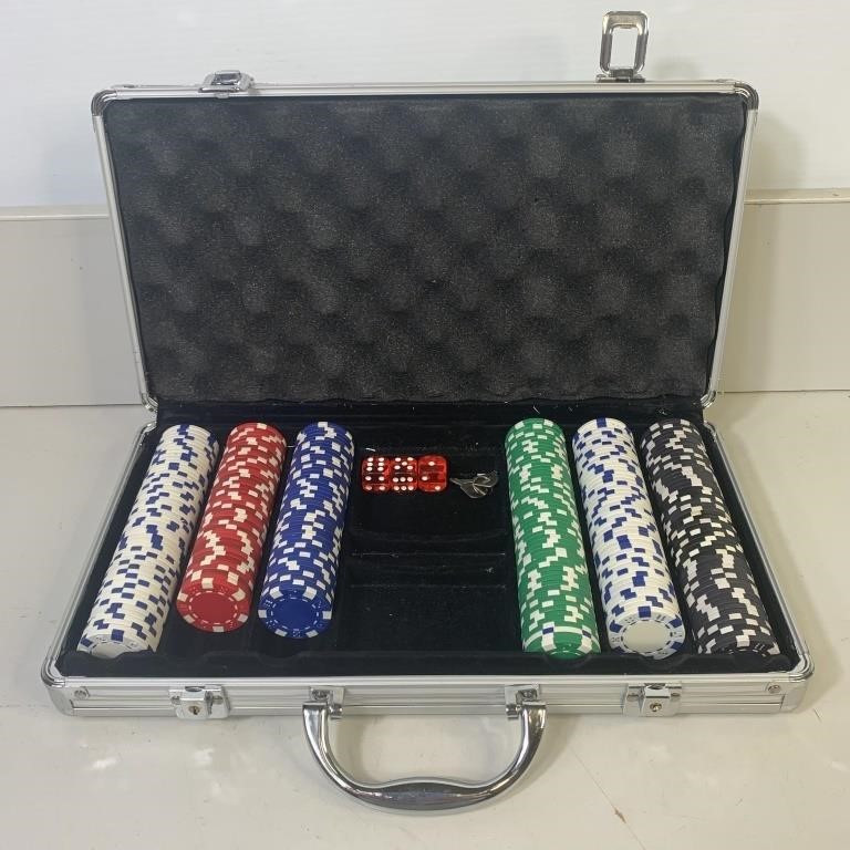 Poker Chip Set in Silver Case