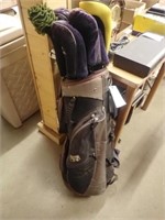 Master Grip Golf Bag w/ Clubs, Balls, Tees, Towels