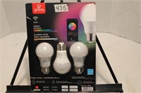 New Globe WI-FI Colour light bulbs, 3 pack