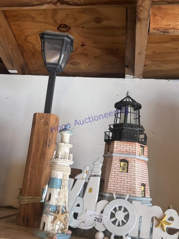 GARDEN DECOR, LIGHT ON WOOD 26", LIGHTHOUSES,