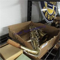 Conn saxaphone missing pieces