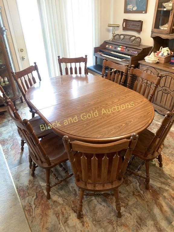 Solid Dining Room Table w/ 8 Chairs