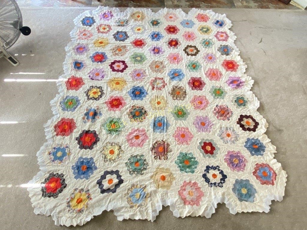 Beautiful Grandmother’s Flower Garden quilt top