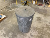 Metal Garbage Can with Lid