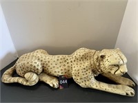 25" Ceramic Leopard