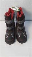 Boys size 1 winter boots