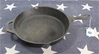 Cast Iron Skillet - Lodge - 10"