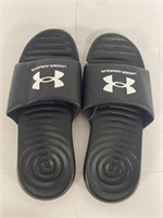 (WITH SIGN OF USAGE) - SIZE 7 UNDER ARMOUR WOMENS
