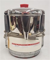 Model 6001 Acme Supreme Juicerator