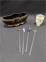 Decorative bowl, stir sticks