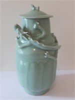Rare Song dynasty celadon porcelain vase