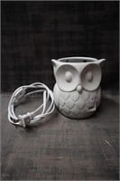 Ceramic owl light