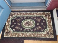 FLOOR RUG