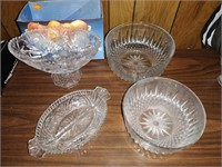 4 PIECES CRYSTAL BOWLS