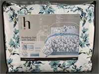 Home Expressions Queen Bedding Set with Sheets