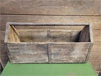 19 Inch Old Metal & Wood Tool Box