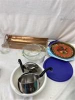 Assorted Kitchen Items