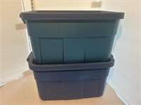 2 blue totes