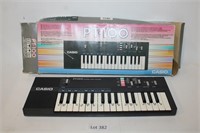 Casio PT-100 Electronic Keyboard
