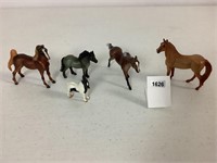 ASSORTED BREYER REEVES HORSES