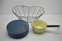 Oval Chicken Wire Basket/Round Wood Box/Black