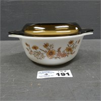 Pyrex Country Autumn Casserole Dish w/ Lid