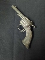 Vintage metal cap gun.  5.5 in total length