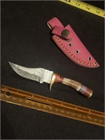 Damascus steel 3” blade with sheath.