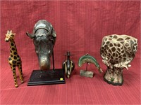 5 Decorator Animal form items, Brass Swan wall