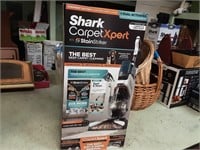 New Shark Carpet Xpert Carpet Cleaner