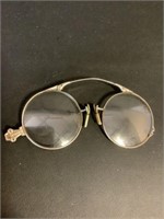 Vtg. stamped G.F. SPG G Fold-up Opera Eyeglasses