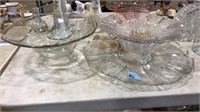 2 ETCHED GLASS FRUIT BOWLS & 1 PLATTER